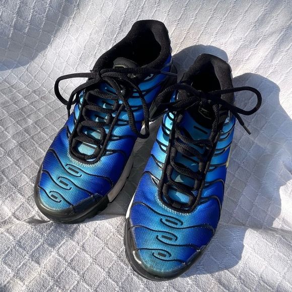 NIKE AIR MAX PLUS HYPER BLUE 2018 - Picture 3 of 14